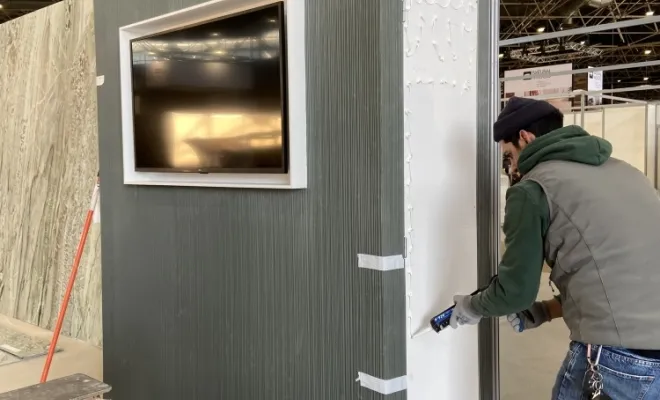 Montage et habillage d' un stand au salon Eurobois 2024 à Lyon